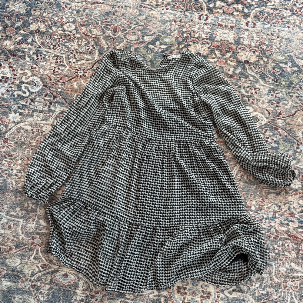 Stradivarius Monochrome Houndstooth Pattern